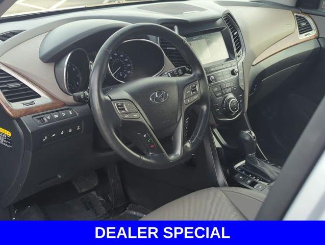 2019 Hyundai SANTA FE XL Vehicle Photo in Merrillville, IN 46410
