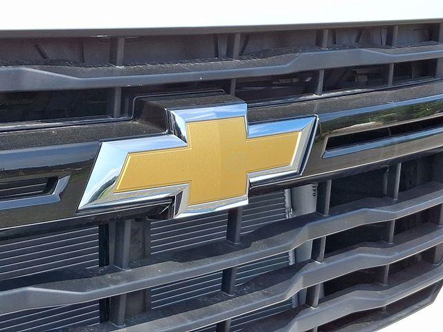 2025 Chevrolet Silverado 3500 HD Chassis Cab Vehicle Photo in DANBURY, CT 06810-5034