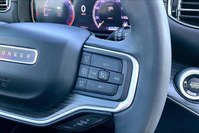 2023 Jeep Wagoneer Vehicle Photo in KANSAS CITY, MO 64114-4502