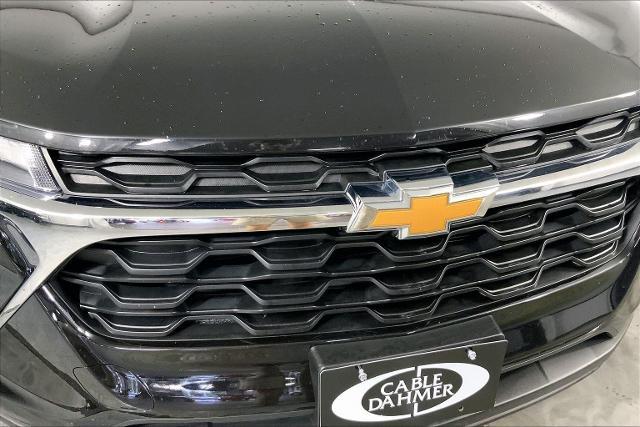 2024 Chevrolet Trax Vehicle Photo in INDEPENDENCE, MO 64055-1314