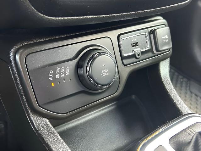 2022 Jeep Renegade Vehicle Photo in Cedar Rapids, IA 52402