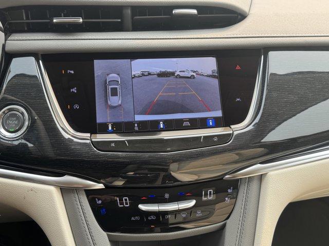 2025 Cadillac XT6 Vehicle Photo in LEOMINSTER, MA 01453-2952