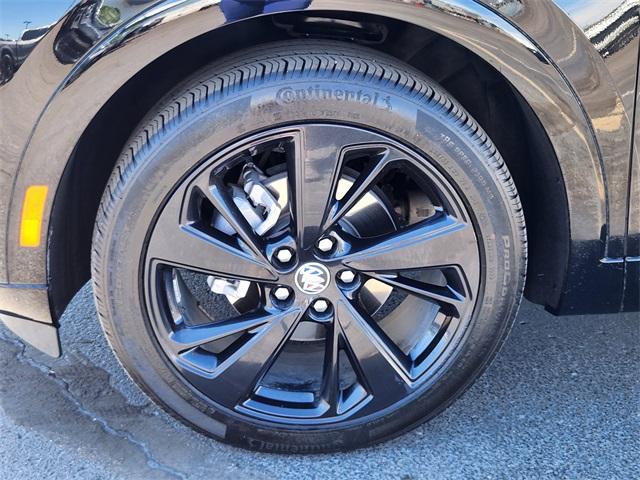 2023 Buick Envision Vehicle Photo in AURORA, CO 80012-4011