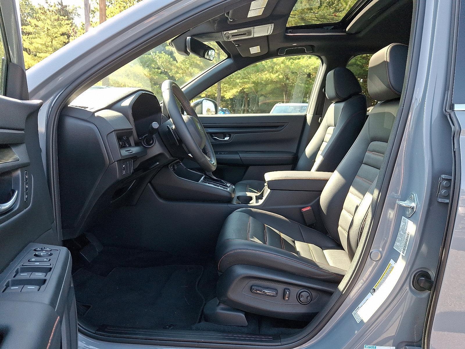 2025 Honda CR-V Hybrid Vehicle Photo in Harrisburg, PA 17111