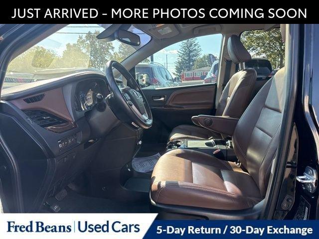 2019 Toyota Sienna Vehicle Photo in Flemington, NJ 08822