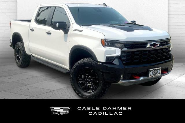 2024 Chevrolet Silverado 1500 Vehicle Photo in KANSAS CITY, MO 64114-4545