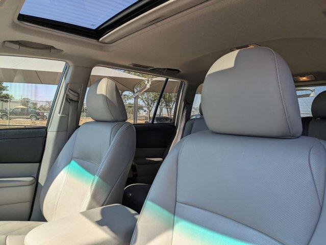 2013 Toyota Highlander Vehicle Photo in SELMA, TX 78154-1460
