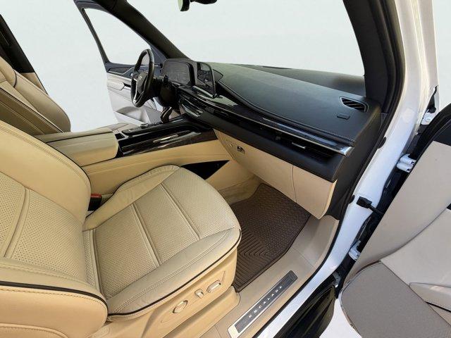 2021 Cadillac Escalade ESV Vehicle Photo in LEOMINSTER, MA 01453-2952