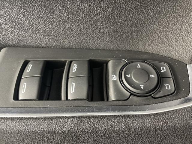 2025 GMC Sierra 1500 Vehicle Photo in GILBERT, AZ 85297-0402