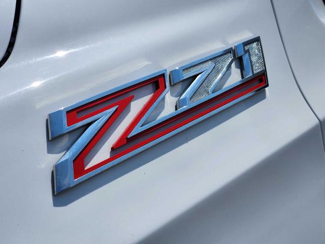2023 Chevrolet Suburban Vehicle Photo in DENTON, TX 76210-9321