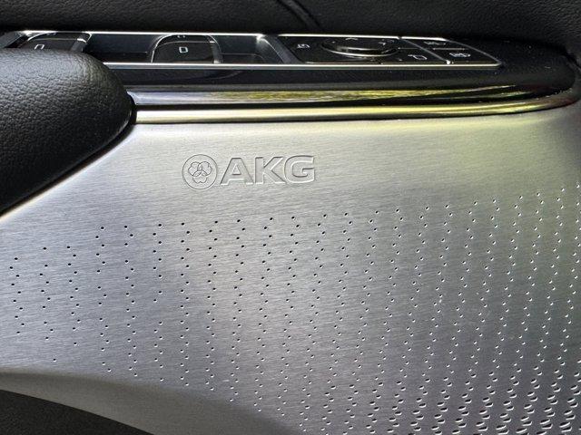 2024 Cadillac LYRIQ Vehicle Photo in LEOMINSTER, MA 01453-2952