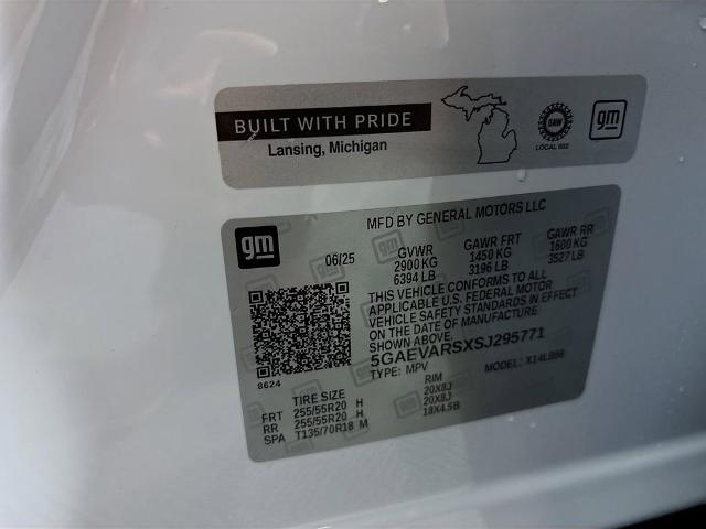 2025 Buick Enclave Vehicle Photo in PUYALLUP, WA 98371-4149