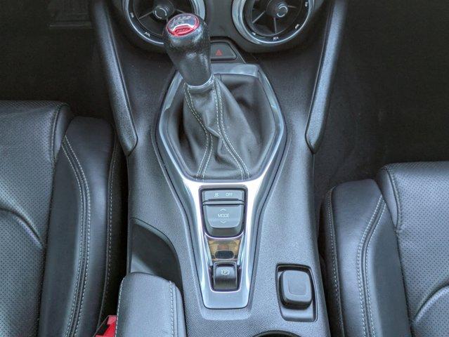 2019 Chevrolet Camaro Vehicle Photo in BRUNSWICK, GA 31525-1881