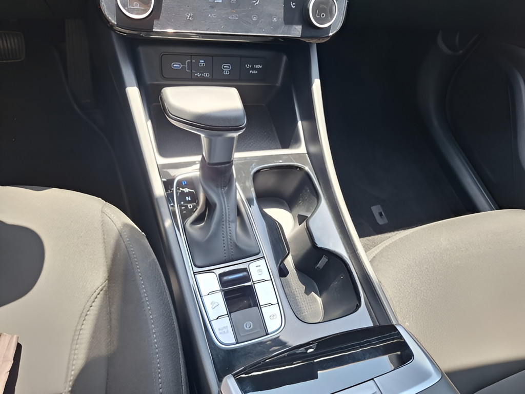 2026 Hyundai Tucson photo 13 of 30