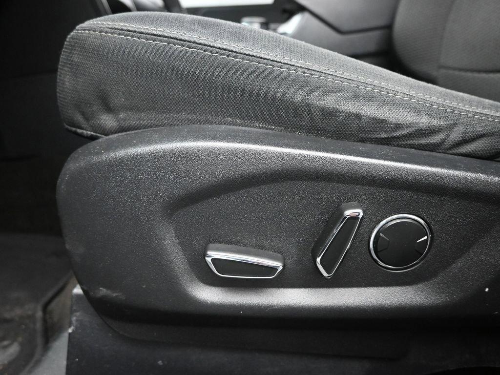 2016 Ford Explorer Vehicle Photo in Cedar Rapids, IA 52402