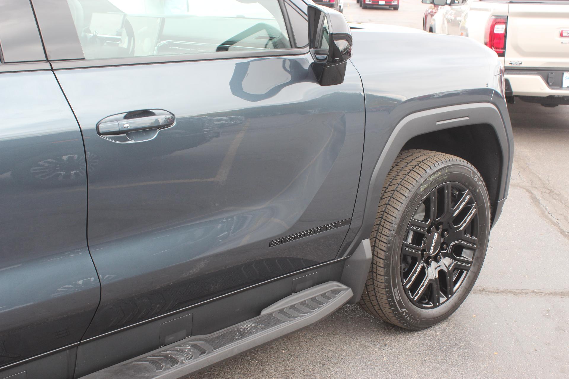 2026 GMC Sierra EV Vehicle Photo in AURORA, CO 80012-4011