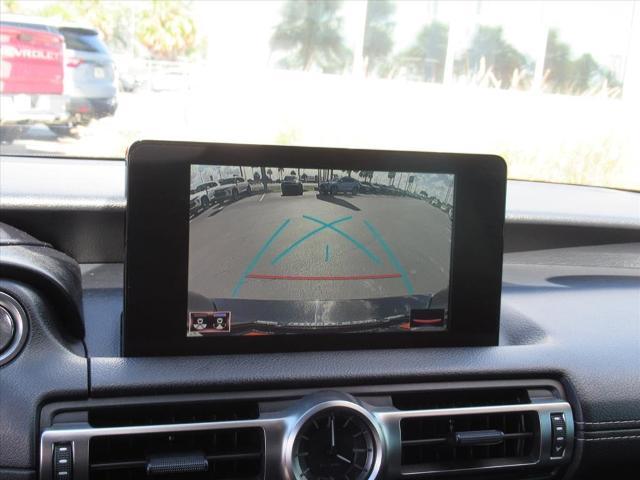 2022 Lexus IS Vehicle Photo in LEESBURG, FL 34788-4022