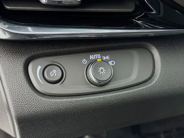 2024 Buick Envista Vehicle Photo in PUYALLUP, WA 98371-4149