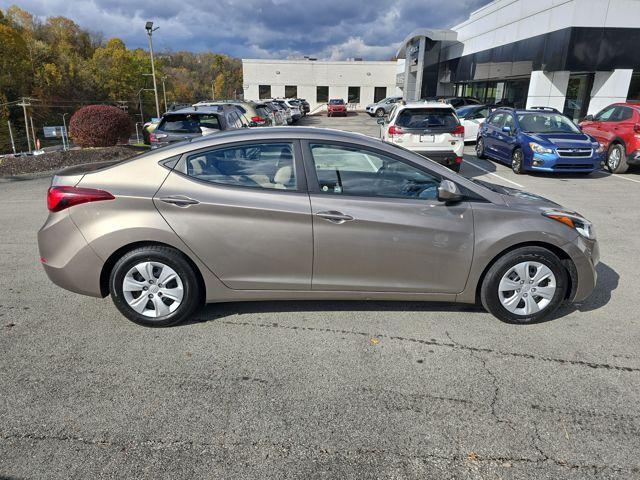 2016 Hyundai ELANTRA Vehicle Photo in Pleasant Hills, PA 15236