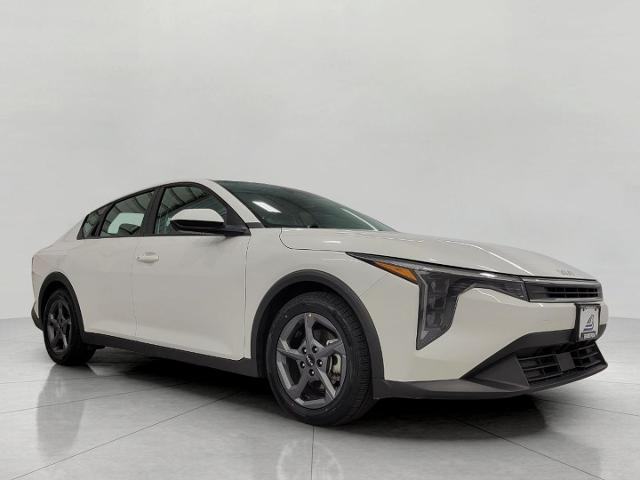 2025 Kia K4 Vehicle Photo in APPLETON, WI 54914-4656