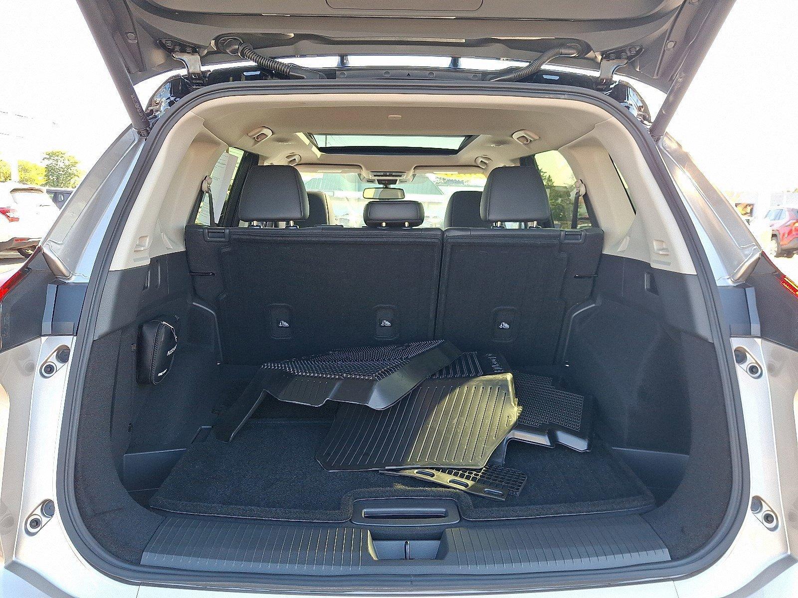 2025 Nissan Rogue Vehicle Photo in Harrisburg, PA 17111