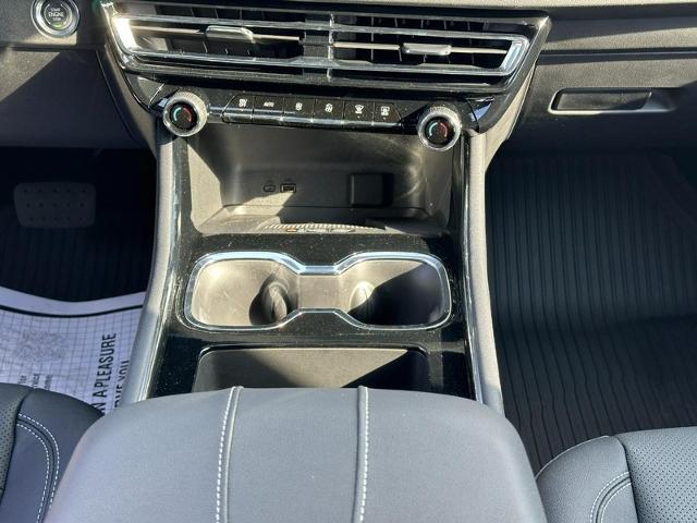 2026 Chevrolet Traverse Vehicle Photo in COLUMBIA, MO 65203-3903