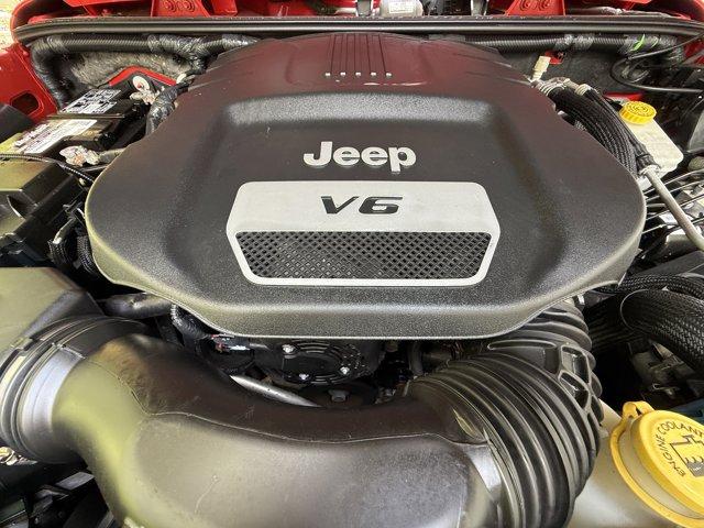 2016 Jeep Wrangler Vehicle Photo in LEOMINSTER, MA 01453-2952