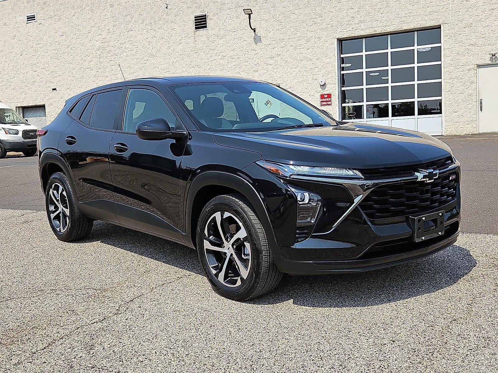 2024 Chevrolet Trax Vehicle Photo in Trevose, PA 19053