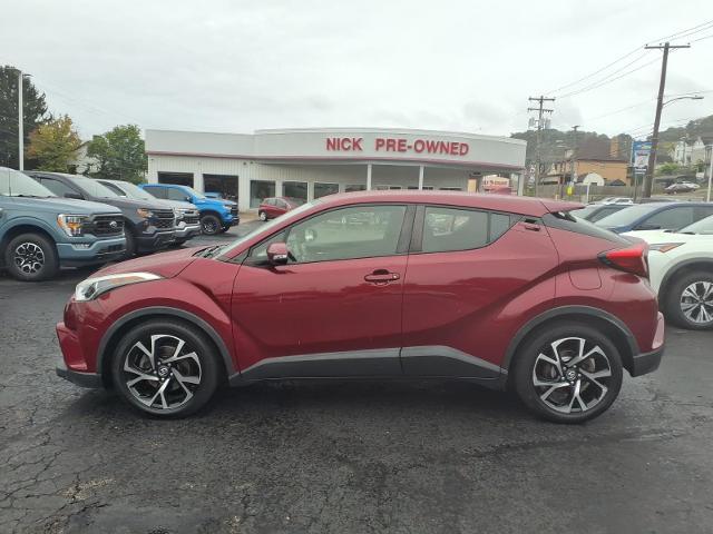 2018 Toyota C-HR photo 2 of 20