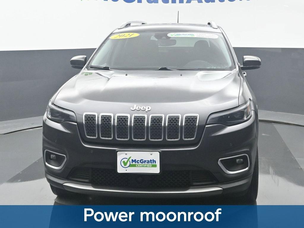 2021 Jeep Cherokee Vehicle Photo in Cedar Rapids, IA 52402