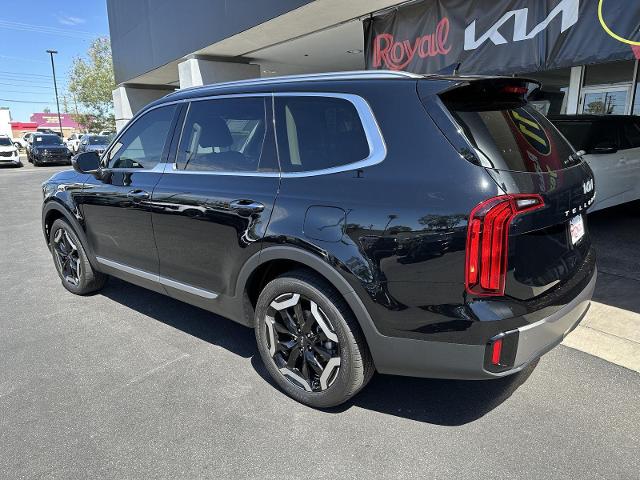 2025 Kia Telluride Vehicle Photo in Tucson, AZ 85712
