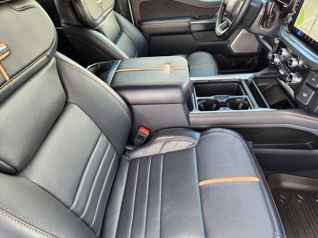2024 Ford Super Duty F-250 SRW Vehicle Photo in Decatur, TX 76234