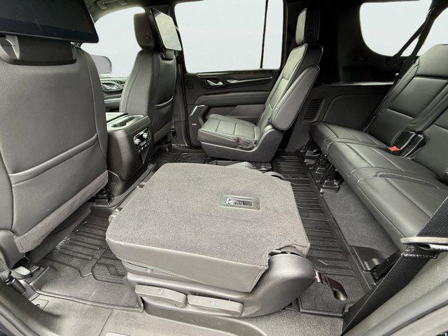 2024 GMC Yukon XL Vehicle Photo in LEOMINSTER, MA 01453-2952