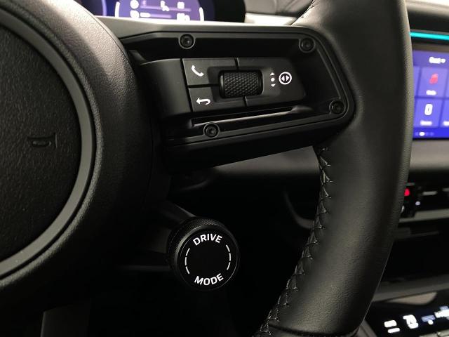 2024 Porsche Macan Vehicle Photo in Appleton, WI 54913