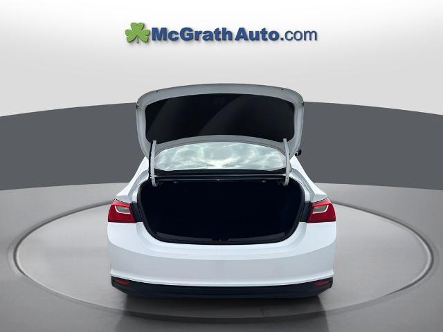 2023 Chevrolet Malibu Vehicle Photo in Cedar Rapids, IA 52402