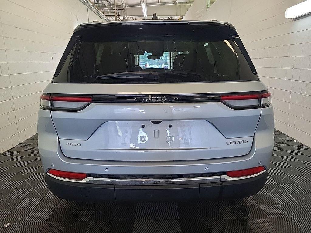 2023 Jeep Grand Cherokee Vehicle Photo in Cedar Rapids, IA 52402