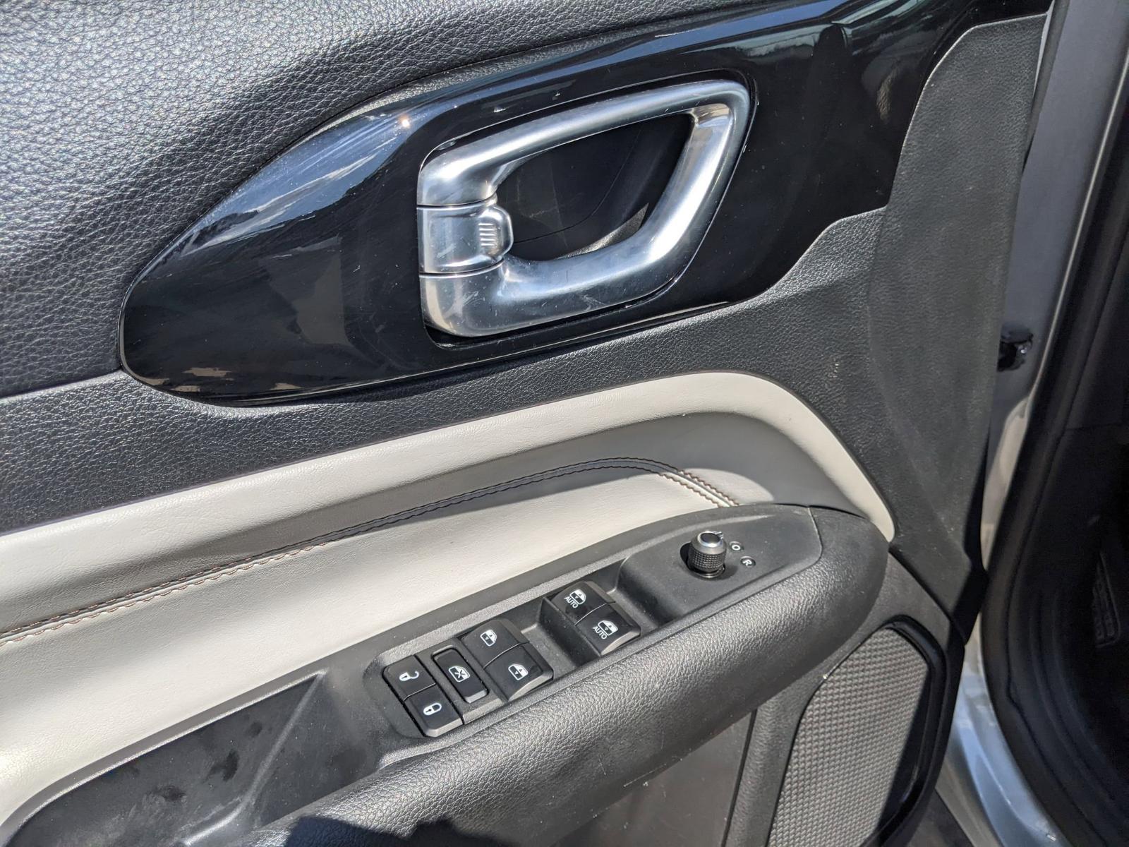 2023 Jeep Compass Vehicle Photo in Seguin, TX 78155