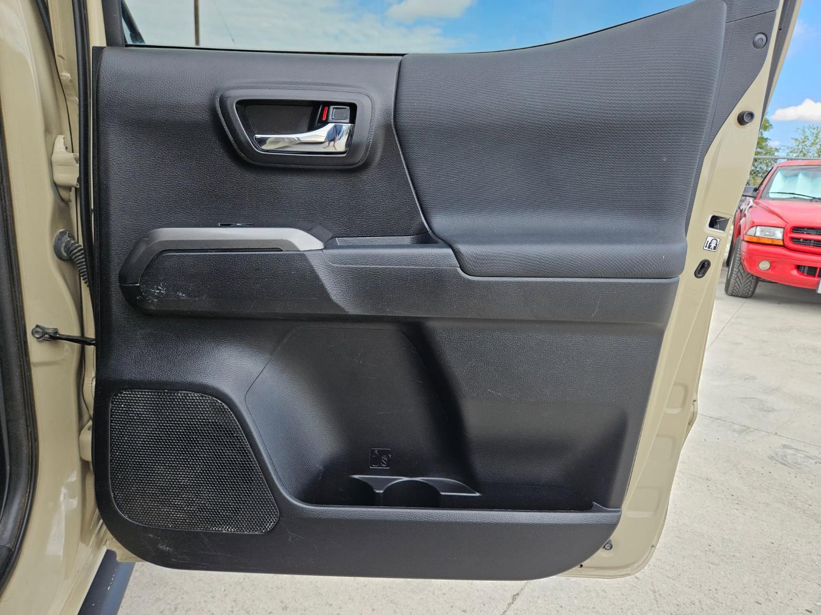 2019 Toyota Tacoma 4WD Vehicle Photo in Seguin, TX 78155