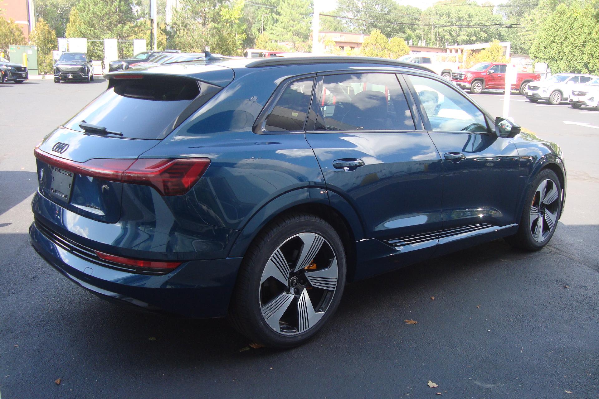 2022 Audi e-tron Vehicle Photo in PORTSMOUTH, NH 03801-4196