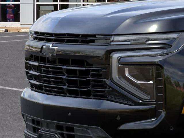 2026 Chevrolet Tahoe Vehicle Photo in MOON TOWNSHIP, PA 15108-2571