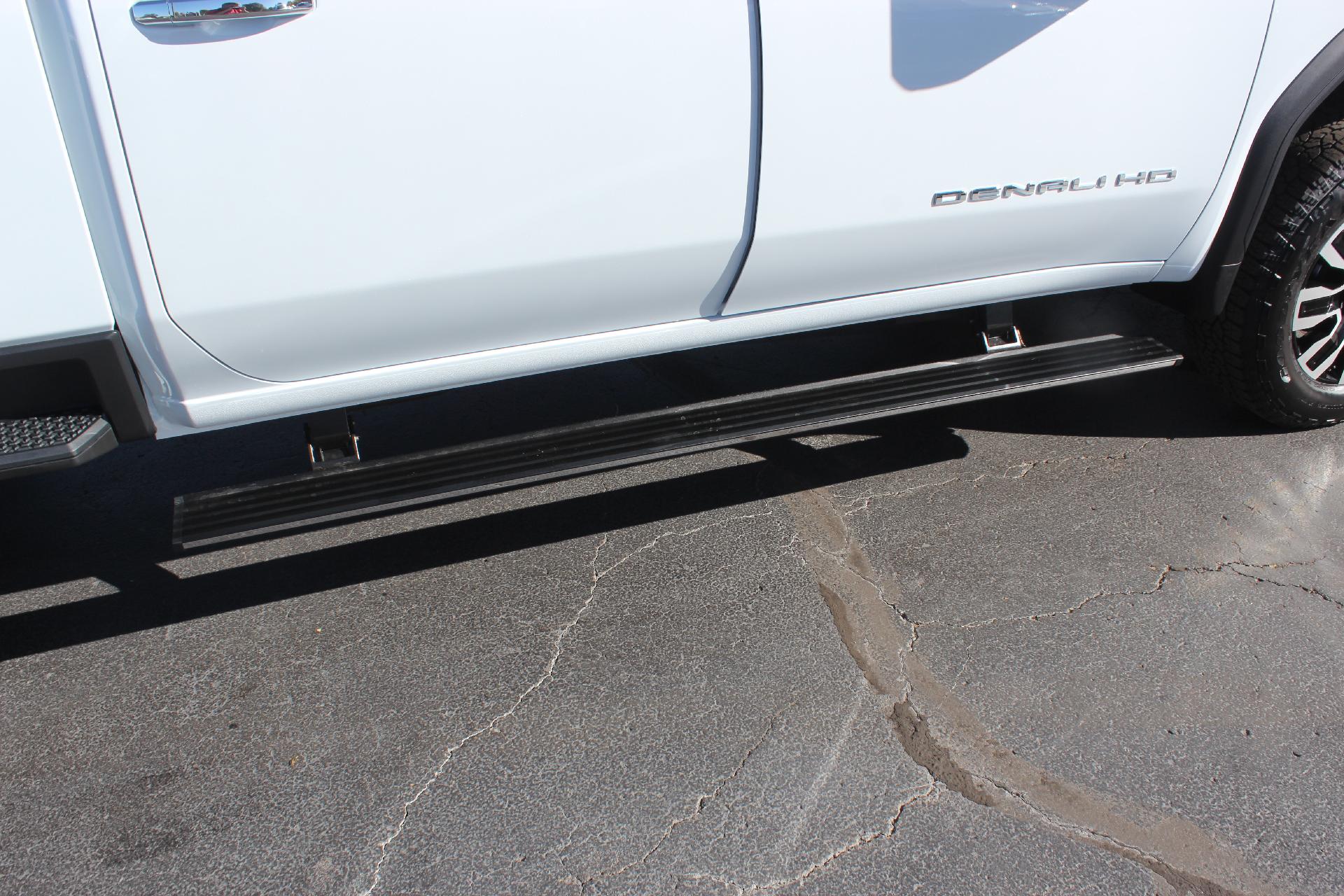 2026 GMC Sierra 2500 HD Vehicle Photo in AURORA, CO 80012-4011