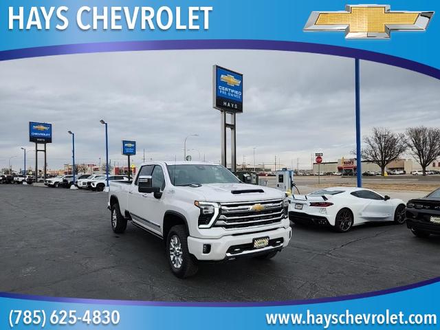 2025 Chevrolet Silverado 3500 HD Vehicle Photo in HAYS, KS 67601-1994