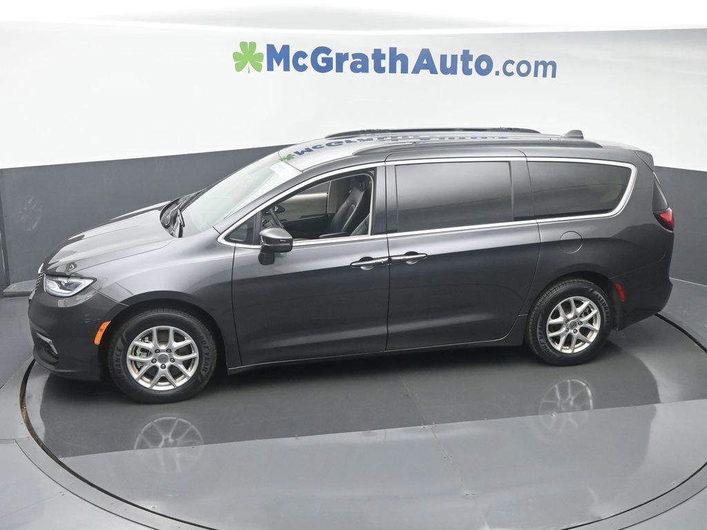 2022 Chrysler Pacifica Vehicle Photo in Cedar Rapids, IA 52402