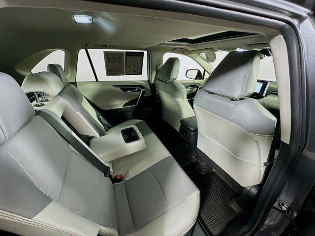 2019 Toyota RAV4 Vehicle Photo in Flemington, NJ 08822