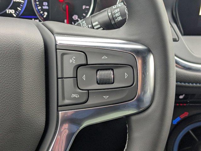 2025 Chevrolet Blazer Vehicle Photo in BRUNSWICK, GA 31525-1881