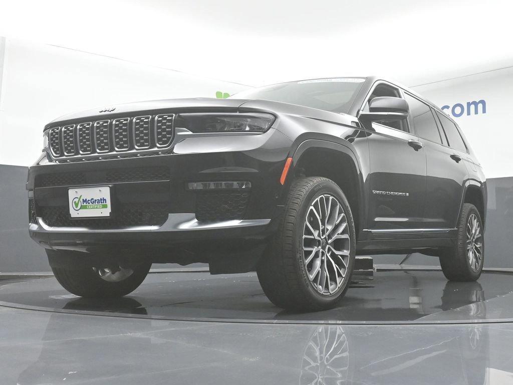 2023 Jeep Grand Cherokee L Vehicle Photo in Cedar Rapids, IA 52402