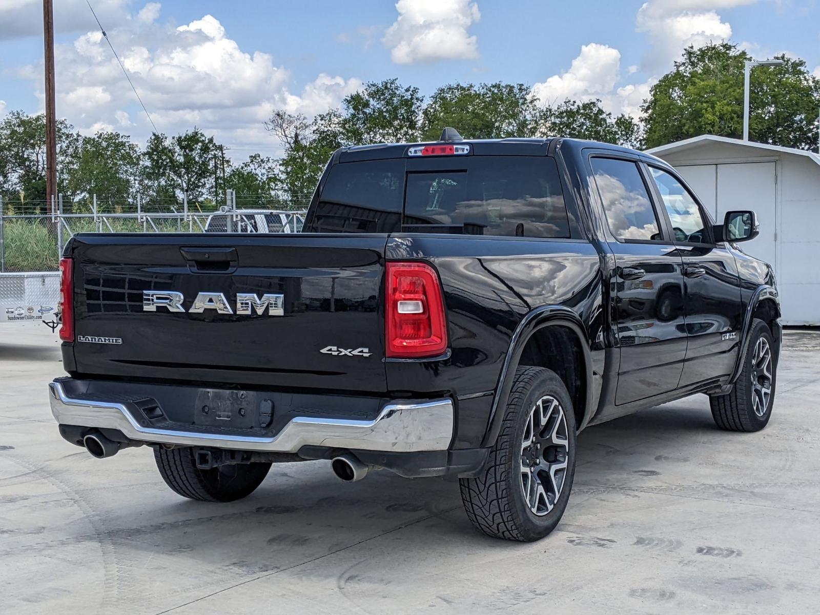 2025 Ram 1500 Vehicle Photo in Seguin, TX 78155