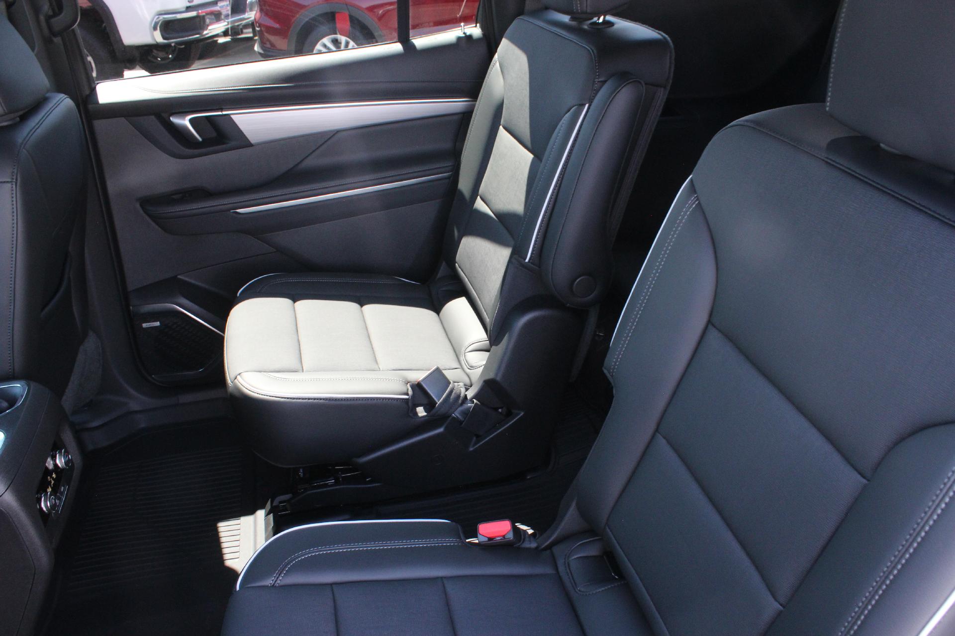 2026 Buick Enclave Vehicle Photo in AURORA, CO 80012-4011