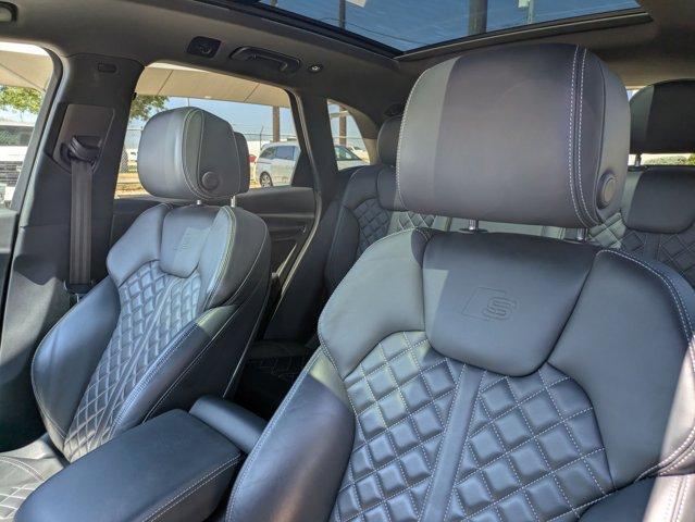 2022 Audi SQ5 Vehicle Photo in SELMA, TX 78154-1459