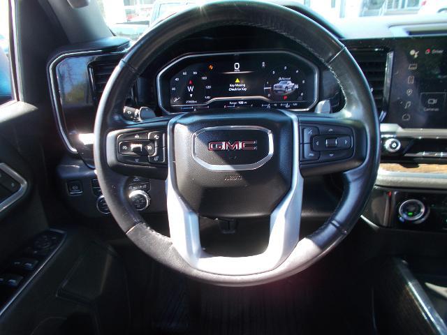 2022 GMC Sierra 1500 Vehicle Photo in LOWELL, MA 01852-4336